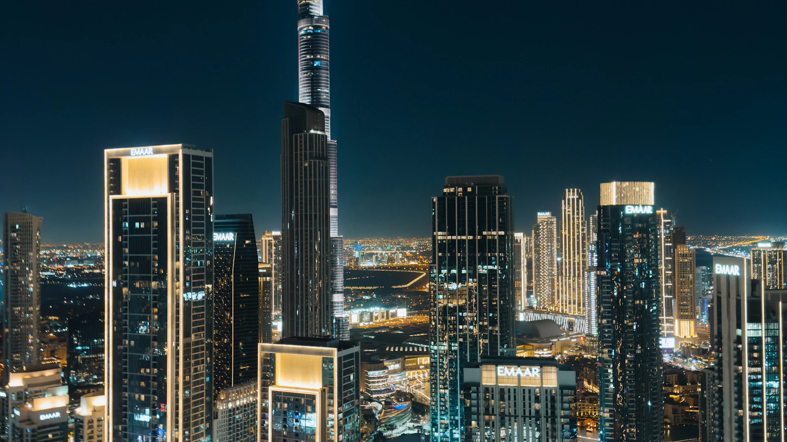 Mainland or free zone: which is right for your Dubai company